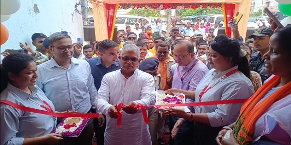 খড়্গপুরে অত্যাধুনিক আধার সেবা কেন্দ্রের উদ্বোধন করলেন দিলীপ ঘোষ