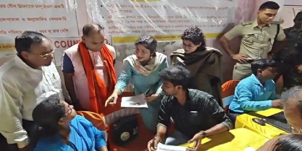 জনকল্যাণ শিবিরে উপচে পড়া ভিড়, ফিতা কেটে কর্মসূচির সূচনা করলেন বিধায়ক লক্ষ্মীকান্ত সাউ