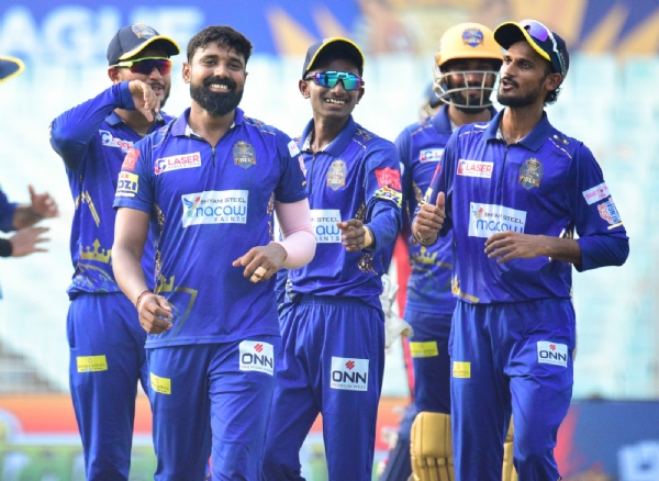 সৌরভের হ্যাটট্রিক