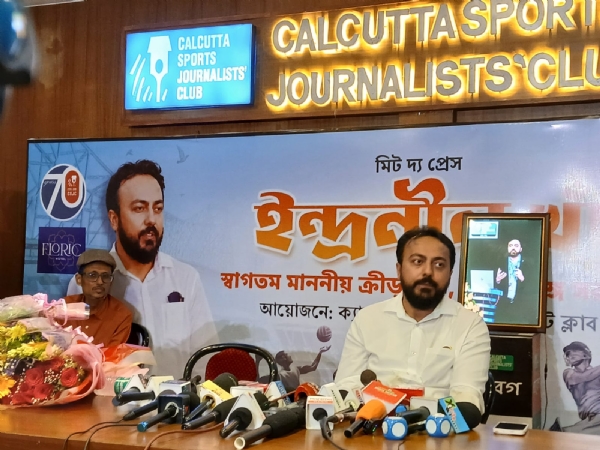 কলকাতা ক্রীড়া সাংবাদিক ক্লাব তাঁবুতে সংবর্ধনা