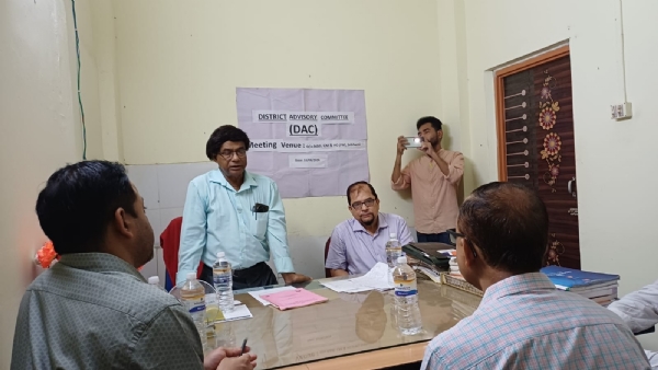 বক্তব্য পেশ করছেন শ্রীভূমি স্বাস্থ্য বিভাগের যুগ্ম-অধিকৰ্তা ডা. মতীন্দ্র সূত্রধর