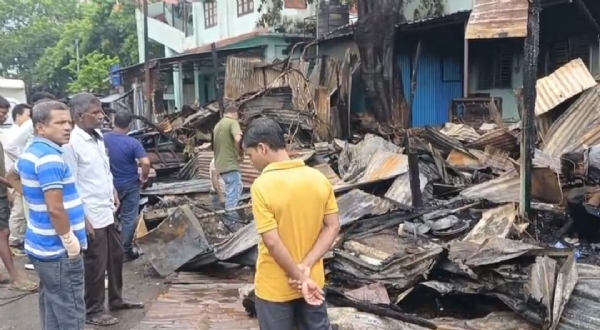আদালত চত্বরে অগ্নিকাণ্ড