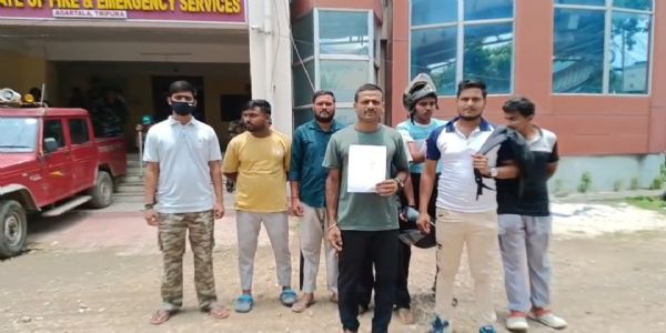 ফায়ার সার্ভিসে ৩২৯ পদে নিয়োগ সম্পন্নের দাবিতে অধিকর্তার কাছে ডেপুটেশন