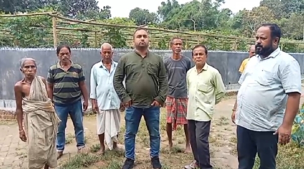 জনগণের সাথে বিধায়ক