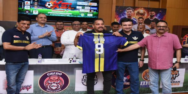সেন্ট জেভিয়ার্স কলেজের প্রাক্তনীদের উদ্যোগে ৩য় জাভেরিয়ন সকার লিগ, মাঠে নামবেন প্রাক্তনী ও পেশাদার তারকারা