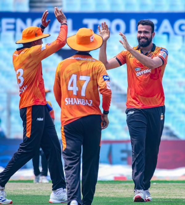 বেঙ্গল টি ২০ ক্রিকেট লিগে পুরুষদের জয়জয়কার
