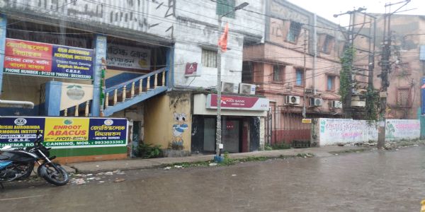 ঘর্মাক্ত গরমের পর স্বস্তির বৃষ্টি কলকাতা-সহ একাধিক জেলায়