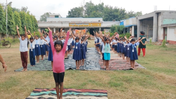 বাজুয়া নিম্ন বুনিয়াদী প্রাথমিক বিদ্যালয় যোগা দিবস পালন বাজুয়া নিম্ন বুনিয়াদী প্রাথমিক বিদ্যালয় যোগা দিবস পালন