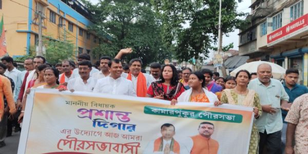 কামারপুকুর পৌরসভা ঘোষণার পরেই অভিনন্দন যাত্রা