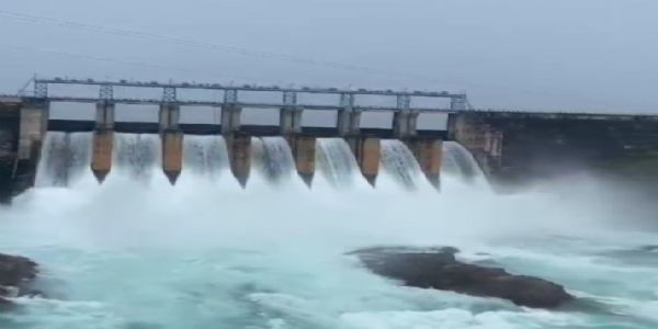 ডিমা হাসাওয়ে খানডং বাঁধের সব সাতটি গেট খুলে দিল নিপকো, সতর্কবাৰ্তা জেলা প্ৰশাসনের