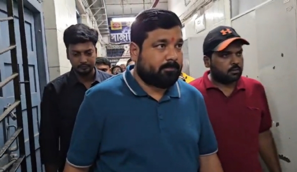 আহত দের পাশে বিধায়ক