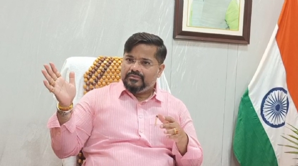 মন্ত্রী সুশান্ত চৌধুরী