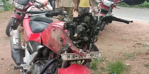 টিউশন পড়তে যাওয়ার পথে মর্মান্তিক দুর্ঘটনা, ট্রাকের ধাক্কায় প্রাণ গেল দ্বাদশ শ্রেণির ছাত্রের