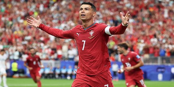 ৫-০ গোলে উজবেকিস্তানের বিরুদ্ধে জয় পর্তুগালের