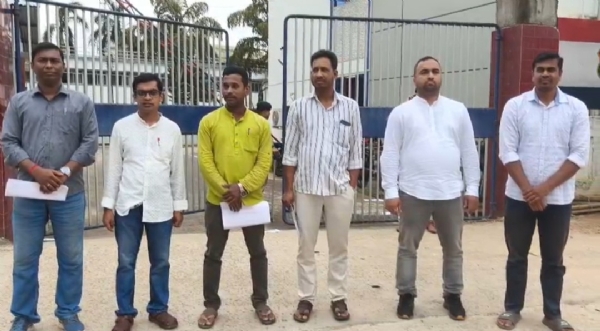 ডেপুটেশন এসপি-র কাছে
