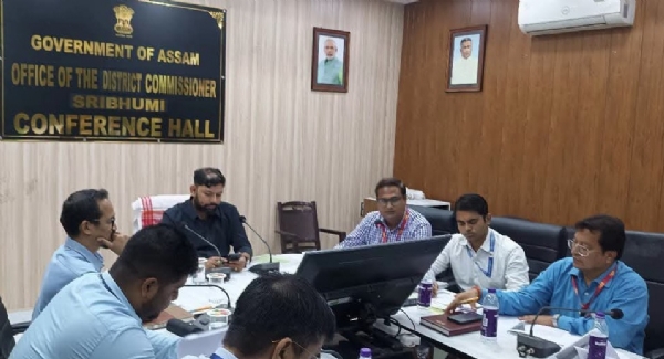 শ্ৰীভূমি জেলাশাসকের পৌরোহিত্যে অনুষ্ঠিত ডিসিসি-ডিএলআরসি বৈঠক