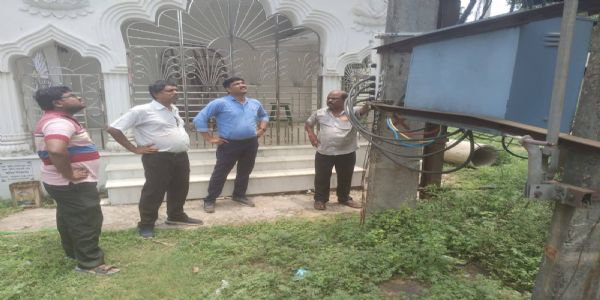 কামারপুকুরে বিদ্যুৎ বিপর্যয় রুখতে তৎপর নবনির্বাচিত সরকার, এলাকা পরিদর্শন