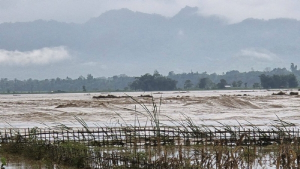 ধেমাজি জেলায় প্রলয়ঙ্করী বন্যা