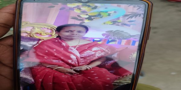 অন্নপূর্ণা যোজনার ফর্ম জমা দিয়ে ফেরার পথে দুর্ঘটনায় মৃত্যু গৃহবধূর