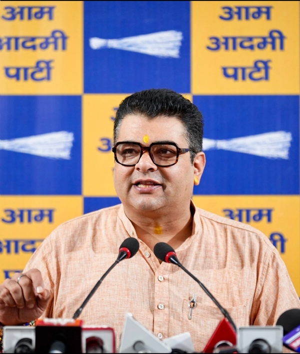 এমসিডি কমিশনারকে চিঠি এএপি নেতার