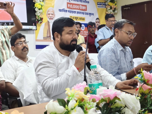 অন্নপূর্ণা যোজনার উদ্বোধনী অনুষ্ঠানে বিধায়ক বিমান ঘোষ