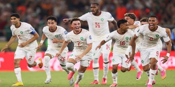 নেদারল্যান্ডসকে হারিয়ে শেষ ষোলোয় মরক্কো