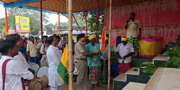 ১৭২তম হুল দিবস পালিত গোঘাটের কামারপুকুরে, সিধু-কানুর আত্মবলিদান স্মরণে শ্রদ্ধার্ঘ্য