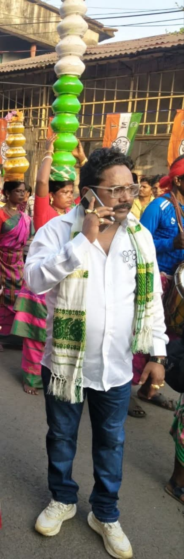 টিএমসি নেতা গ্রেফতার