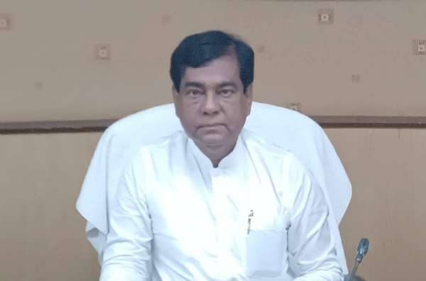 মেয়র দীপক মজুমদার