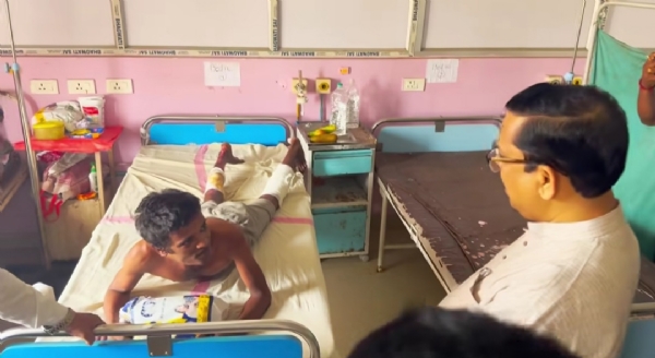 হাসপাতালে গেলেন মন্ত্রী টিংকু রায়