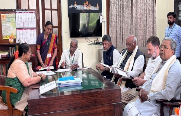 রাজ্যসভা নির্বাচনের জন্য মনোনয়ন দাখিল মল্লিকার্জুন খাড়গের