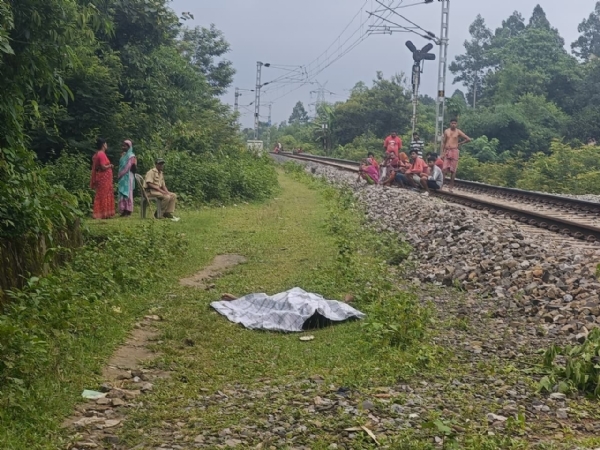 রেলে কাটা পড়ে মৃত্যু