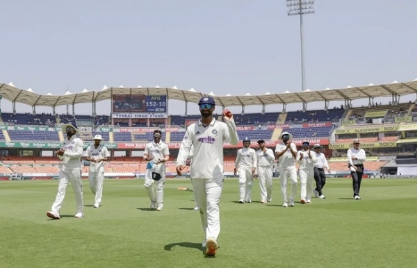 আফগানদের গুঁড়িয়ে প্রথম টেস্টে ভারতের রেকর্ড গড়া  জয়