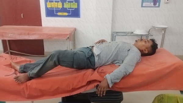 আহত ব্যবসায়ী হাসপাতালে