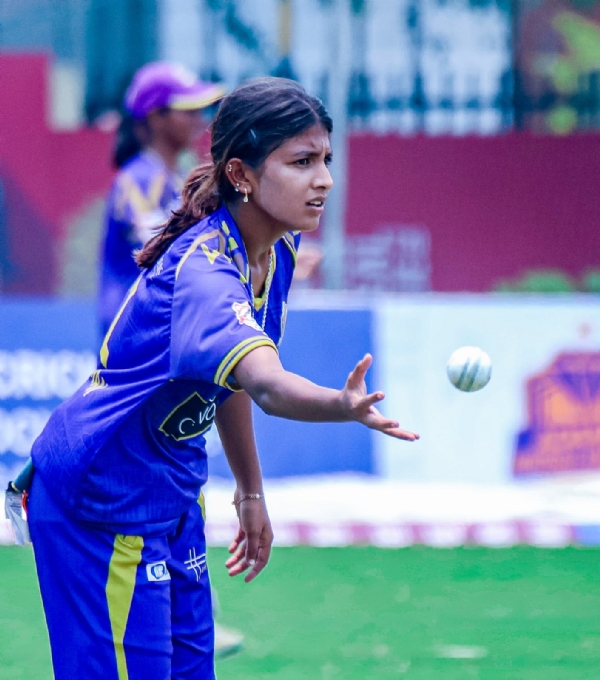 জাহ্নবী একাই একশো