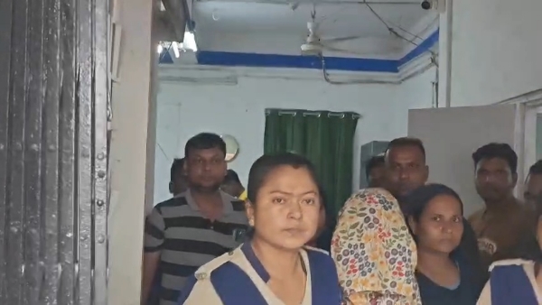 কন্টেন্ট ক্রিয়েটর গ্রেফতার কন্টেন্ট ক্রিয়েটর গ্রেফতার
