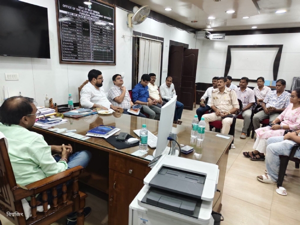 পুরশুড়া বিডিও অফিসে প্রশাসনিক বৈঠক পুরশুড়া বিডিও অফিসে প্রশাসনিক বৈঠক