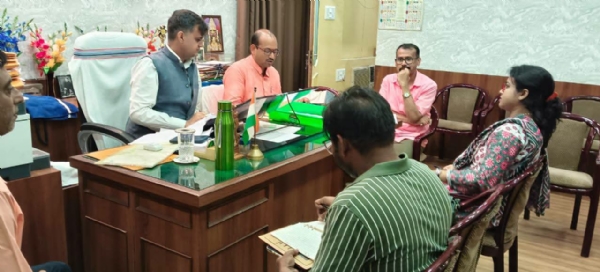 চন্দননগরের উন্নয়ন নিয়ে বৈঠক