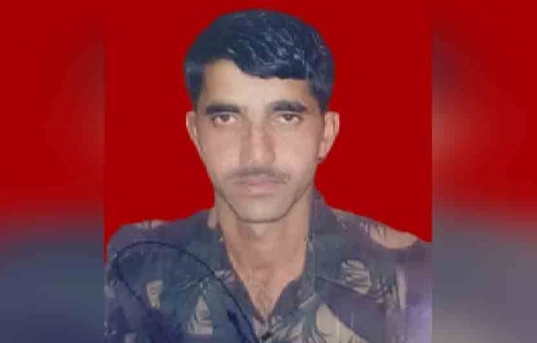 শহিদ হাবিলদার মোহম্মদ ইকবাল (ফাইল ফটো)