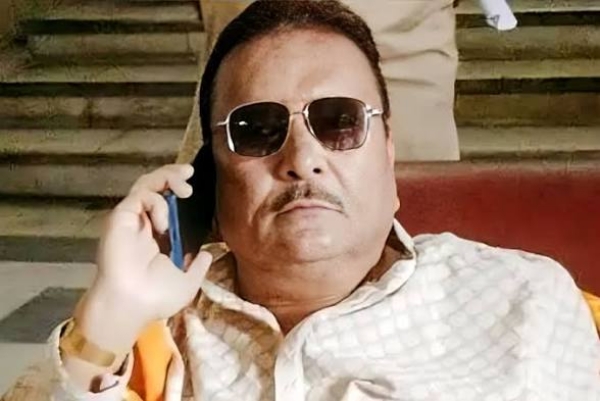 মদন মিত্র