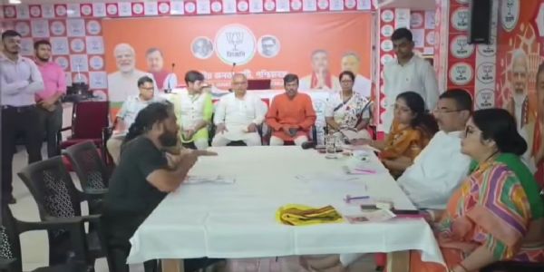 জনতার দরবারে ফের সাধারণ মানুষের অভাব-অভিযোগ শুনলেন মুখ্যমন্ত্রী শুভেন্দু