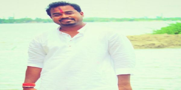 বসিরহাটে কাউন্সিলরের বাড়ি ঘিরে বিক্ষোভ, আবাস যোজনার টাকা আত্মসাতের অভিযোগে উত্তেজনা