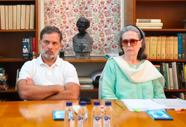 বর্ষাকালীন অধিবেশনে একাধিক ইস্যুতে কেন্দ্র সরকারকে ঘেরার কৌশল কংগ্রেসের