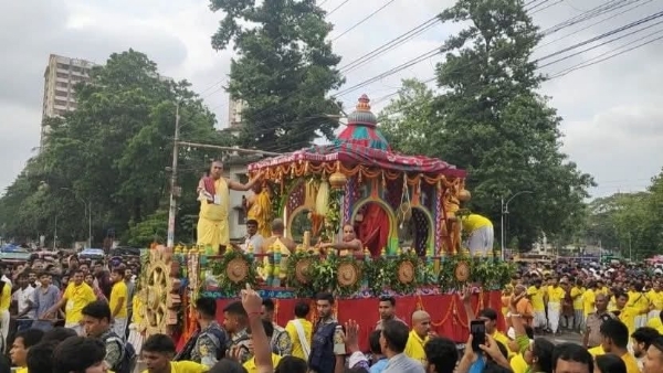 স্বামীবাগ ইসকন মন্দিরের রথযাত্রা