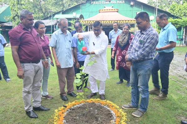 অরণ্য সপ্তাহের অঙ্গ হিসেবে বৃক্ষরোপণ কর্মসূচি