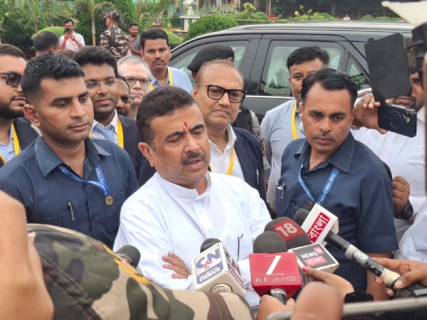 পশ্চিমবাংলায় শিল্প বান্ধব পরিবেশ ফিরিয়ে আনতে হবে , পশ্চিম বাংলায় অর্থনৈতিক বিপর্যয় ঘটে গেছে সেকারণে বাংলার মানুষ বিজিপিকে ক্ষমতায় এনেছে