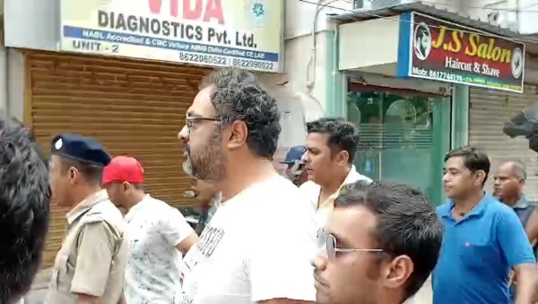 পুনর্নির্মাণ পুনর্নির্মাণ