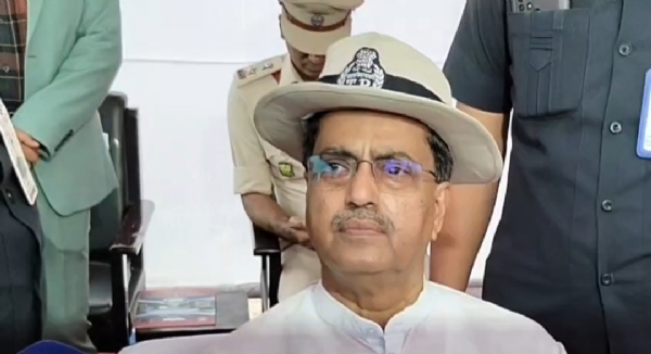 মুখ্যমন্ত্রী ডাঃ মানিক সাহা মুখ্যমন্ত্রী ডাঃ মানিক সাহা