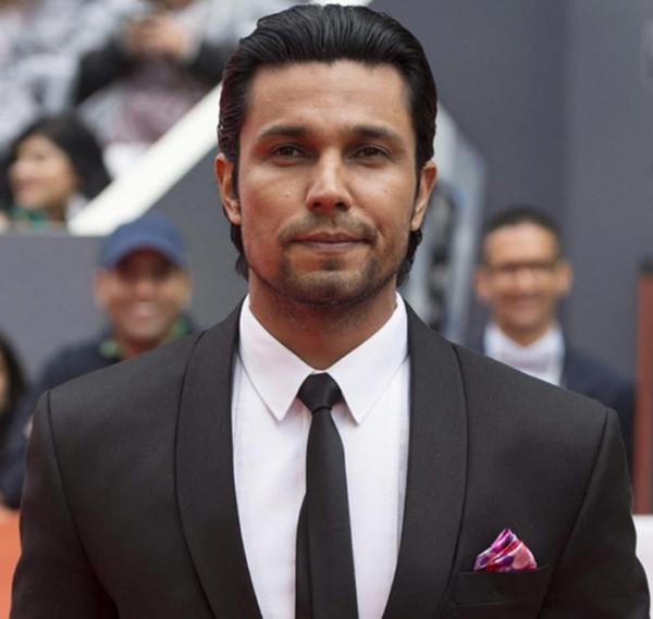 ‘স্বাতন্ত্র্যবীর সাভারকর’-এর জন্য জাতীয় পুরস্কারে সেরা নবাগত পরিচালক রণদীপ হুডা ‘স্বাতন্ত্র্যবীর সাভারকর’-এর জন্য জাতীয় পুরস্কারে সেরা নবাগত পরিচালক রণদীপ হুডা