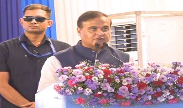 বক্তব্য পেশ করছেন মুখ্যমন্ত্রী হিমন্তবিশ্ব শৰ্মা বক্তব্য পেশ করছেন মুখ্যমন্ত্রী হিমন্তবিশ্ব শৰ্মা